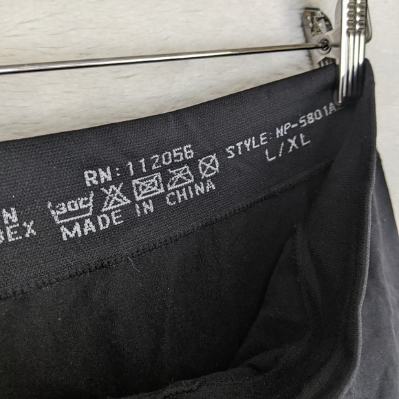 Lot of 2: Zenana Outfitters L/XL Leggings, Black and Navy, Like New Condition - Picture 6 of 9